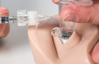 A NEW PLATFORM FOR SUPRACHOROIDAL DRUG DELIVERY USING STANDARD NEEDLES